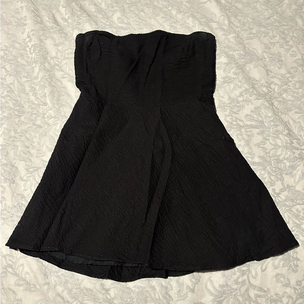 Women’s J.Crew strapless black mini dress
